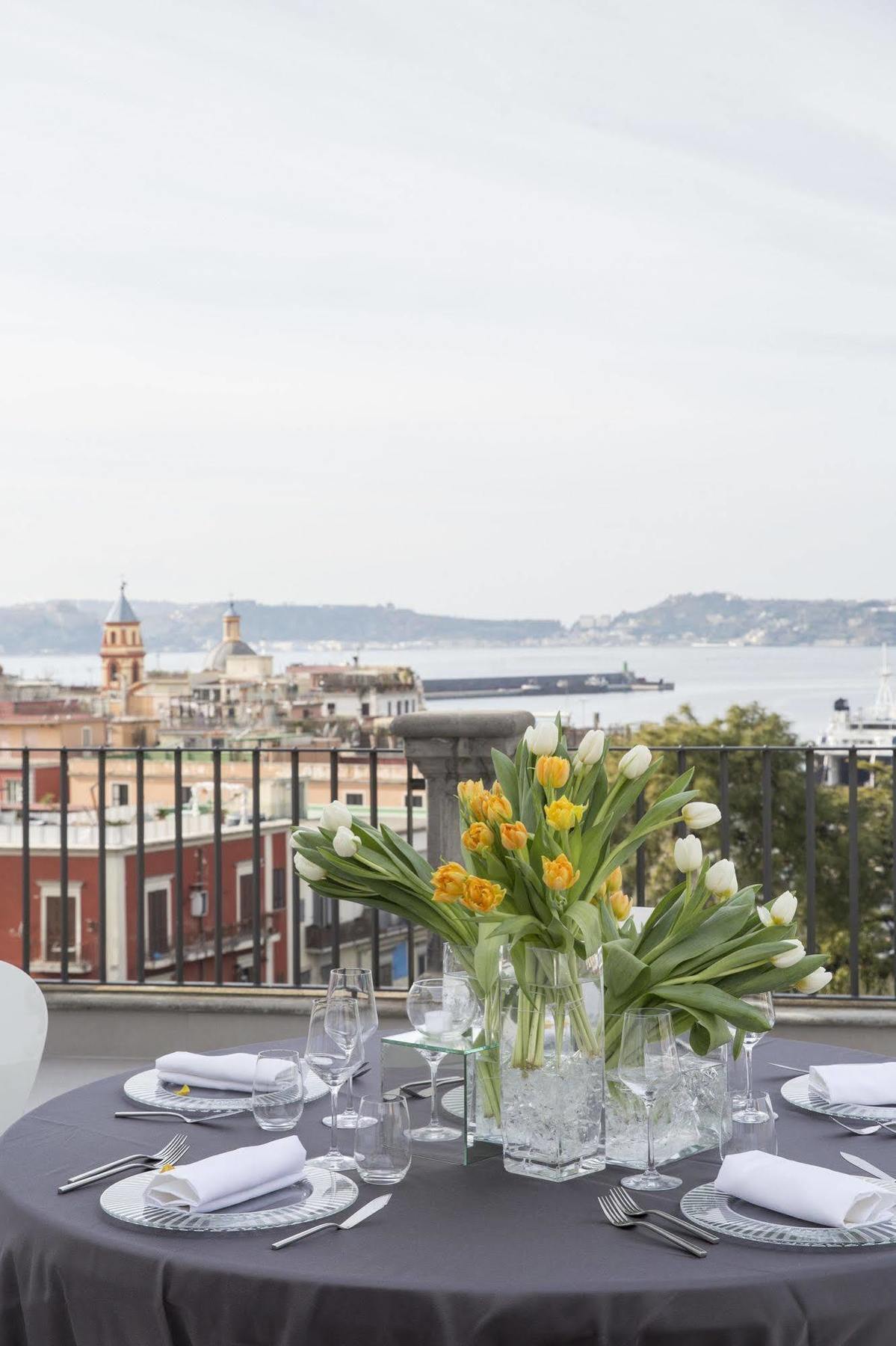 Maison Toledo Pozzuoli Bagian luar foto