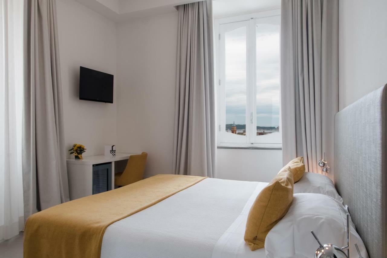 Maison Toledo Pozzuoli Bagian luar foto