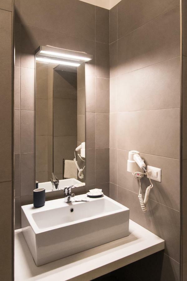Maison Toledo Pozzuoli Bagian luar foto