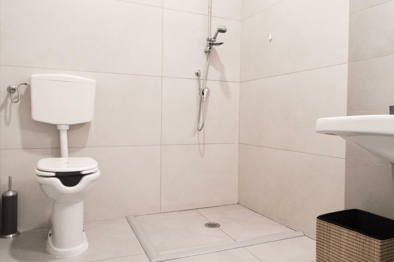 Maison Toledo Pozzuoli Bagian luar foto